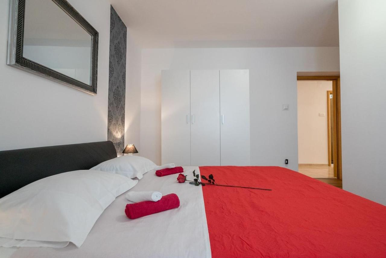 Apartment Anteo Free Parking Split Exterior foto